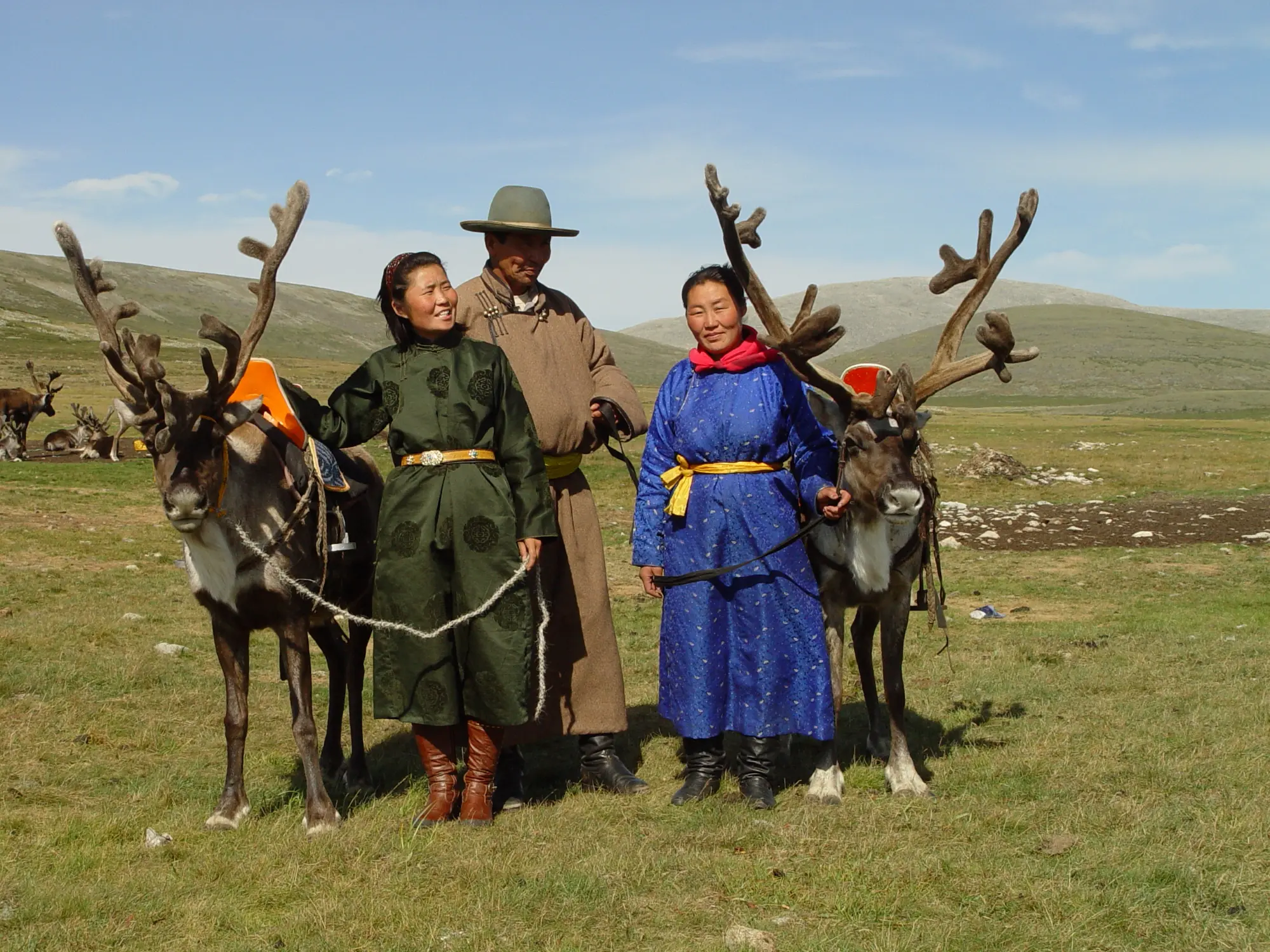 The Best Nomadic Experiences – Horseback Riding with Mongolian Herders